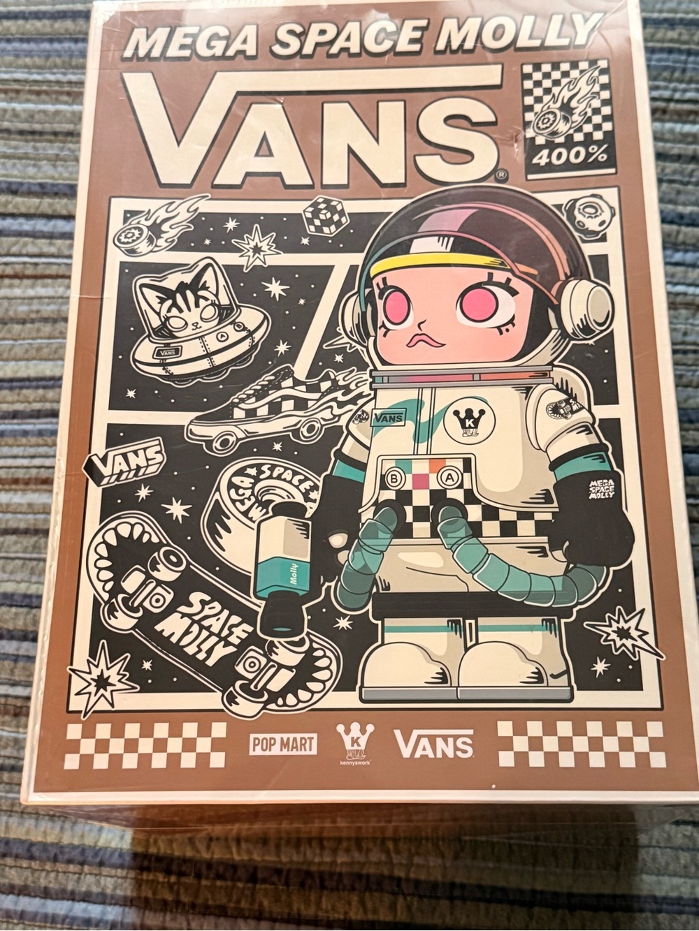 Vans Mega Space Molly 400% Collectible Figure - Pink & Teal